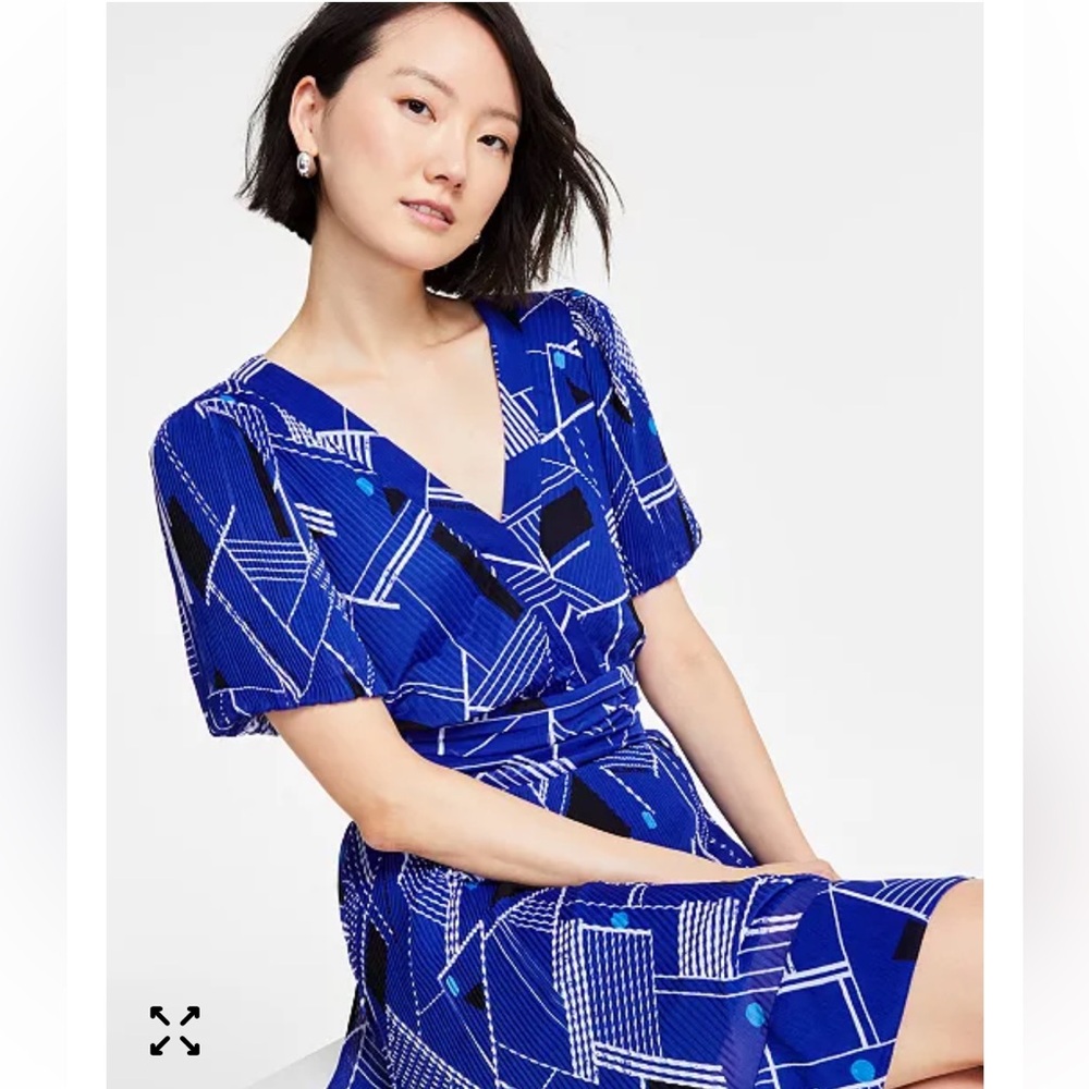 Karl Lagerfeld Paris Geometric Print Wrap Mini Dress Royal Blue Womens Size 12 - Picture 3 of 9